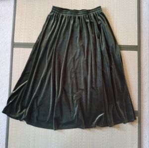 Velvet Green Maxi Skirt Linen Life L
